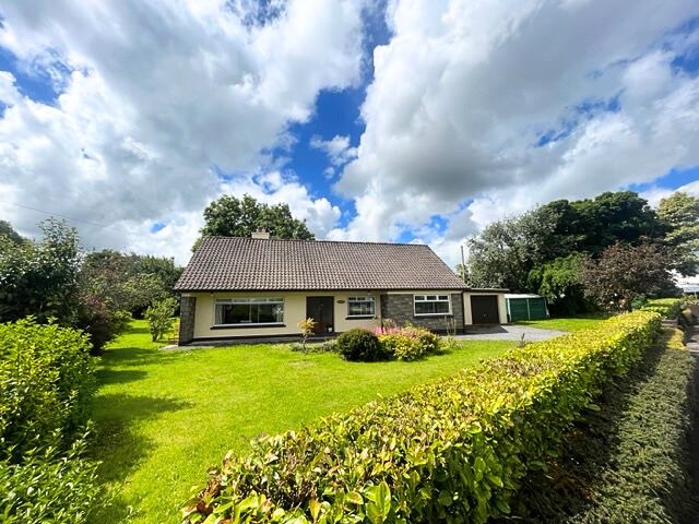 "Inishowen" Mayfield, Claremorris, Mayo
