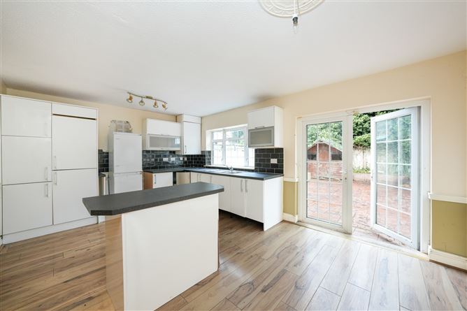 19 Palmers Glade, Palmerstown, Dublin 20