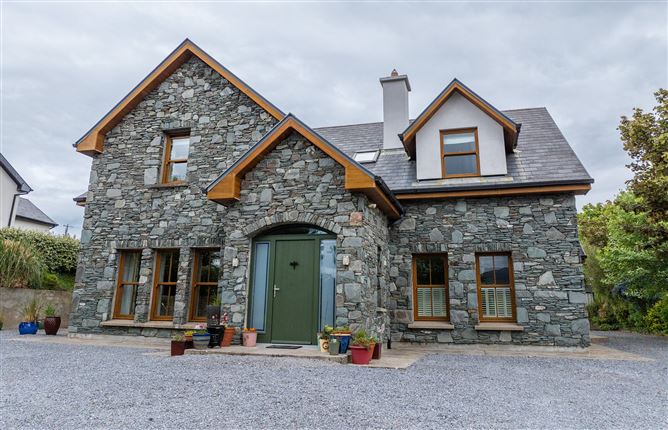 Photo 39 of 46 — Knockanish West, The Spa, Tralee, Kerry