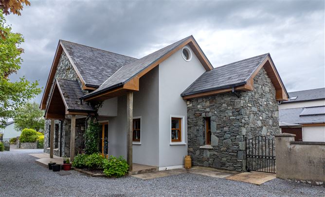 Photo 42 of 46 — Knockanish West, The Spa, Tralee, Kerry