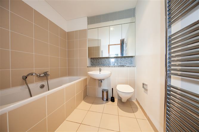 Photo 21 of 26 — Apt 31, Saunders House, Spencer Dock, IFSC, Dublin 1