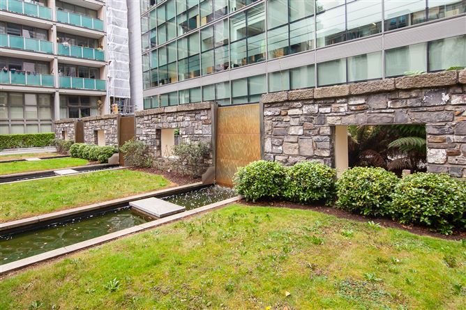 Photo 23 of 26 — Apt 31, Saunders House, Spencer Dock, IFSC, Dublin 1