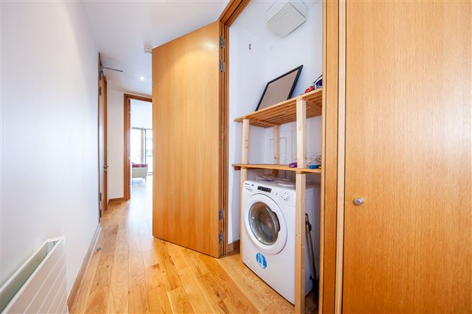 Photo 12 of 26 — Apt 31, Saunders House, Spencer Dock, IFSC, Dublin 1