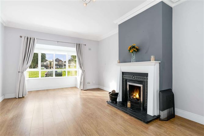 10 Ellensborough Park, Kiltipper, Dublin 24