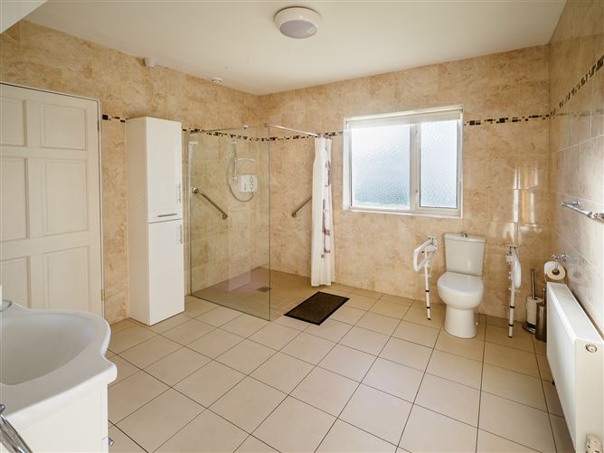 Curraghpoor Donaskeigh, Dundrum, Tipperary
