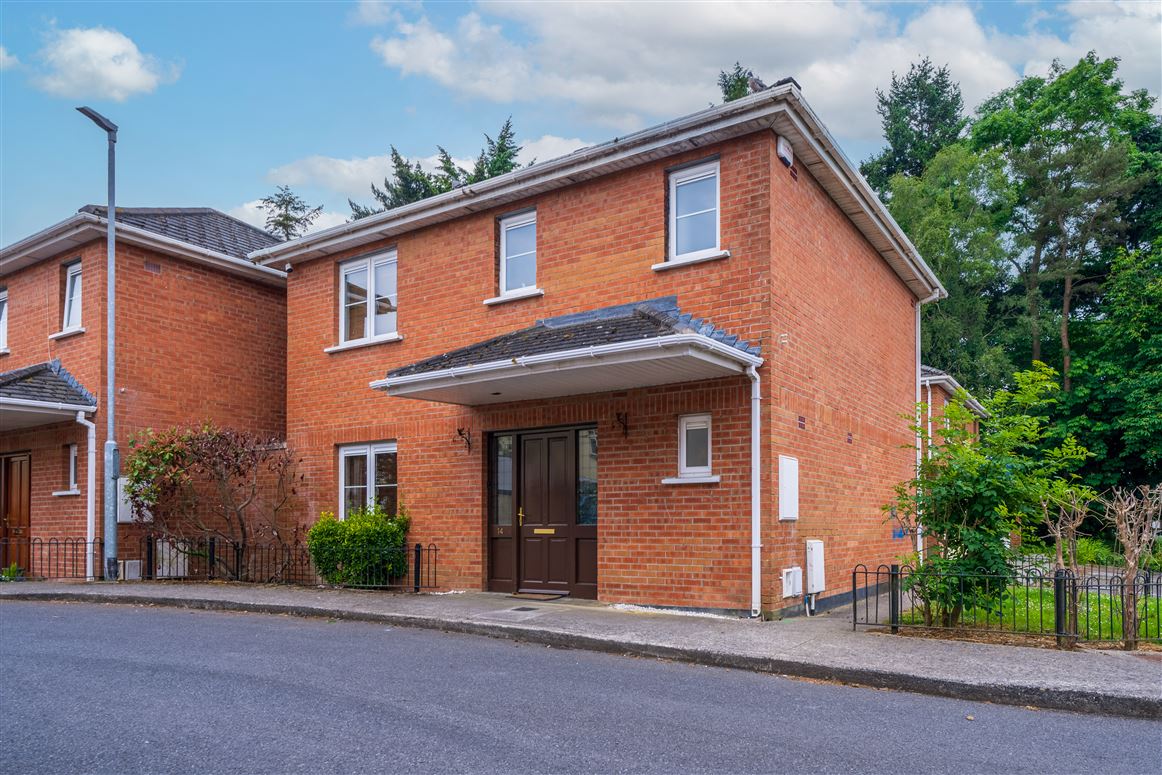 14 Bealing Walk, Tyrrelstown, Dublin 15 Smith & Butler Estates 4712290 MyHome.ie Residential