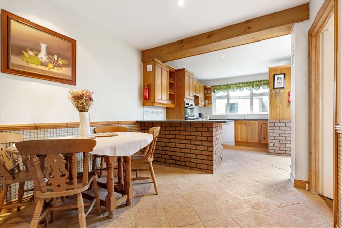 10 Kingston Heights, Ballinteer, Dublin 16