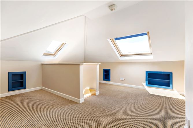 10 Kingston Heights, Ballinteer, Dublin 16