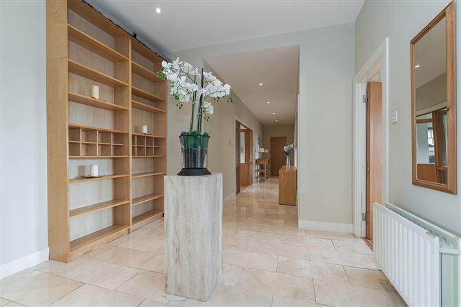 21 East Courtyard, Cabinteely, Dublin 18