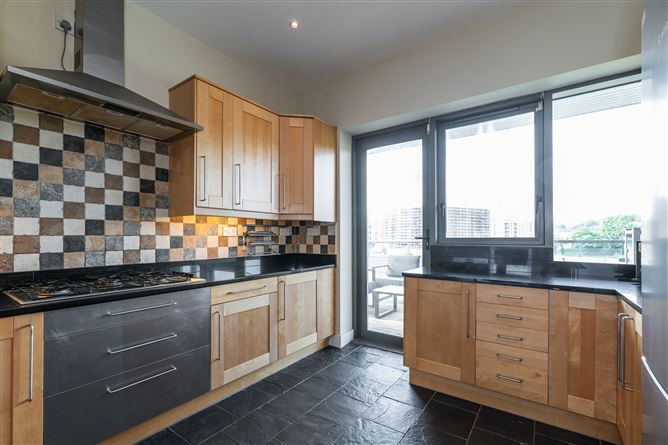 21 East Courtyard, Cabinteely, Dublin 18