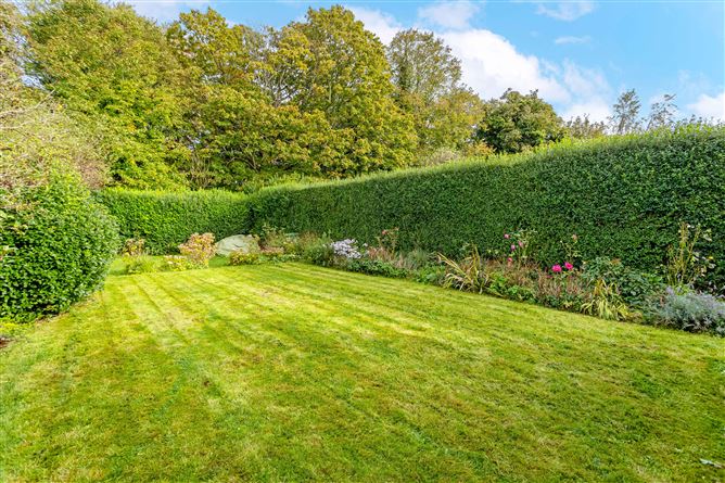 4 Balally Drive, Dundrum, Dublin 16