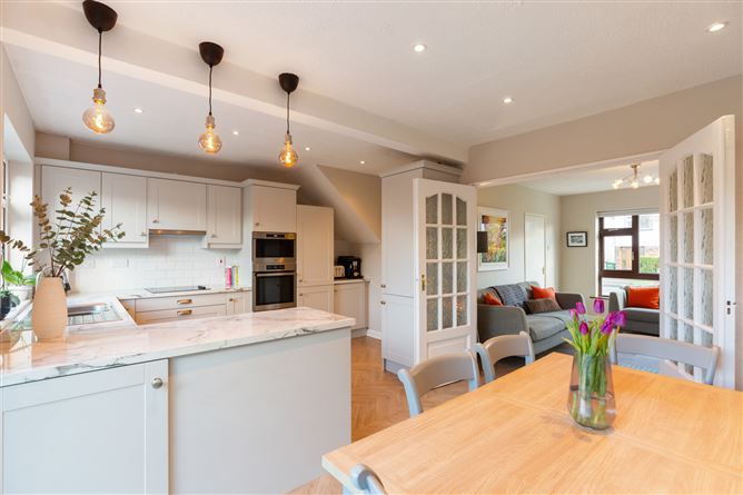 39 Bayview Drive, Killiney, Co. Dublin