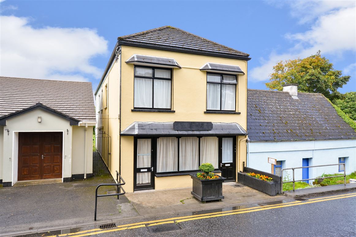 Fough West, Clifden Road, Oughterard, Galway