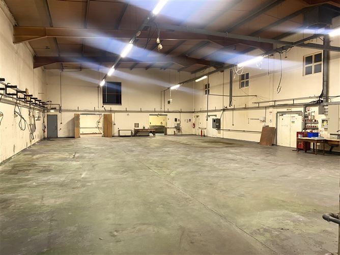 Tralee Road Industrial Estate, Moanmore, Castleisland, Kerry