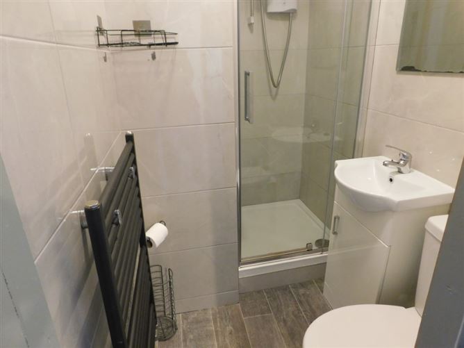 1 Clashduv Villas, Glasheen Road, Glasheen, Cork