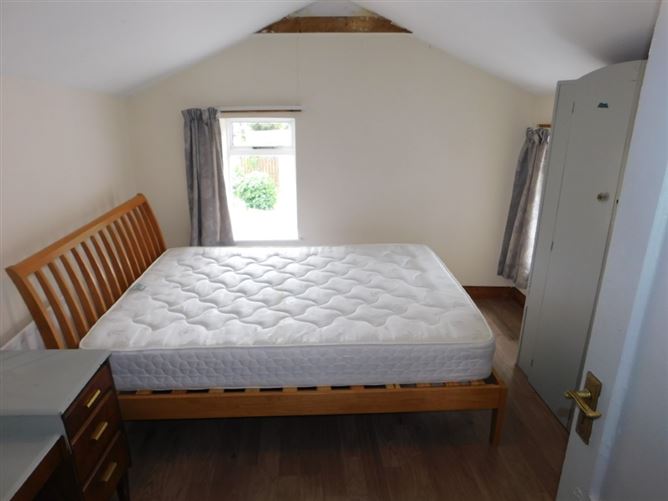 1 Clashduv Villas, Glasheen Road, Glasheen, Cork