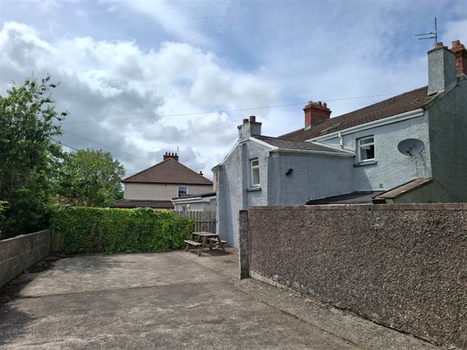 1 Clashduv Villas, Glasheen Road, Glasheen, Cork