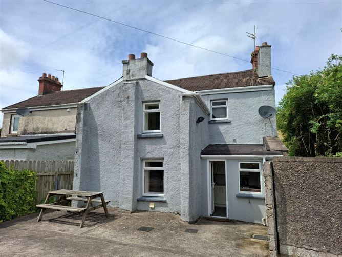 1 Clashduv Villas, Glasheen Road, Glasheen, Cork