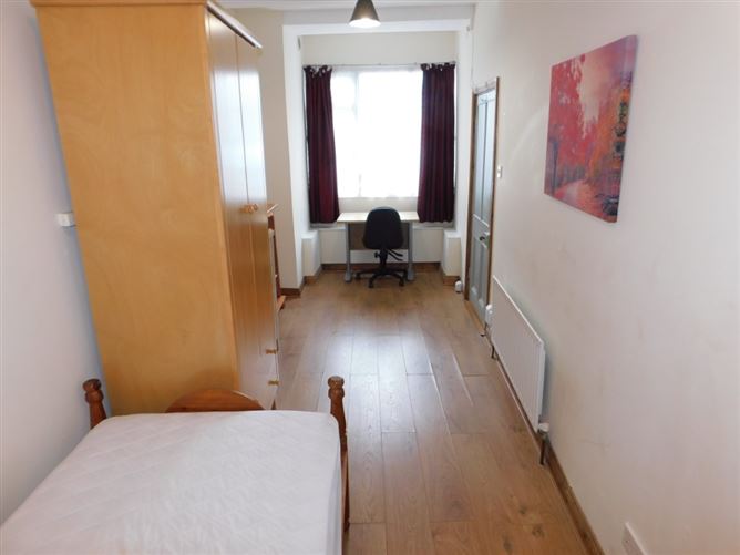 1 Clashduv Villas, Glasheen Road, Glasheen, Cork