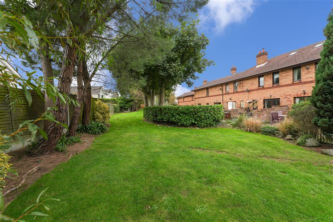 19 DUNDELA HAVEN, Sandycove, County Dublin