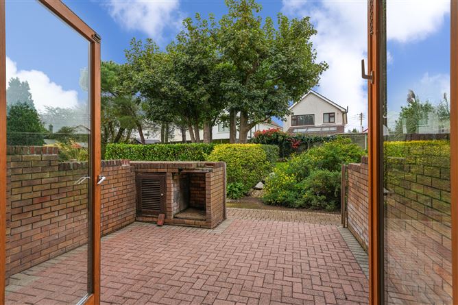 19 DUNDELA HAVEN, Sandycove, County Dublin
