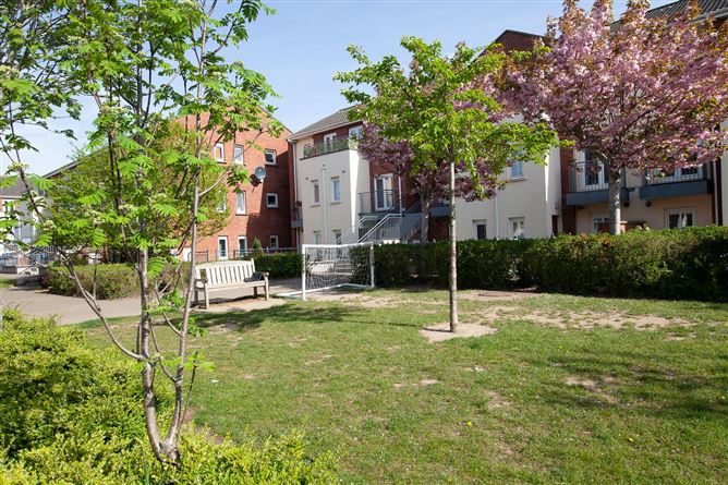 54 Skelligs Court, Waterville , Blanchardstown, Dublin