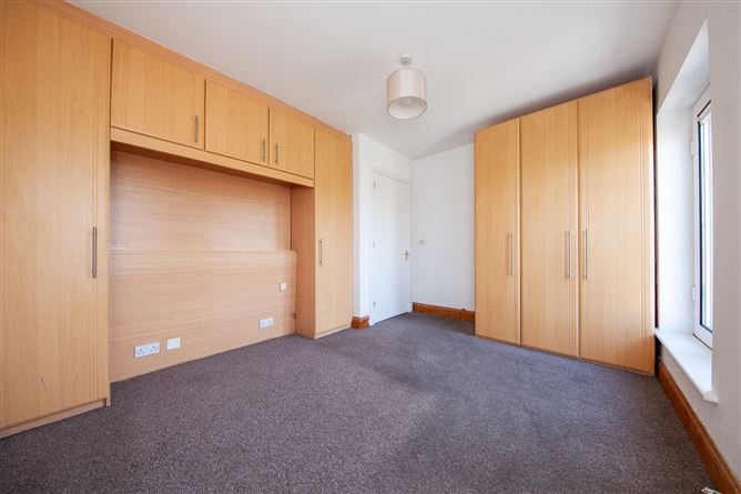 54 Skelligs Court, Waterville , Blanchardstown, Dublin