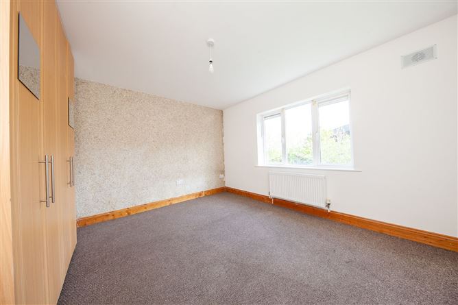 54 Skelligs Court, Waterville , Blanchardstown, Dublin