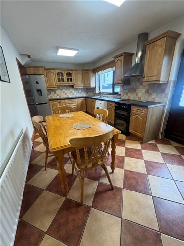 18 Cahercalla Heights, Ennis, Co. Clare