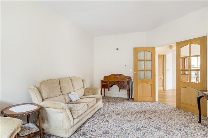 21 Chalet Gardens, Lucan, Dublin