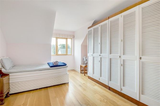 21 Chalet Gardens, Lucan, Dublin