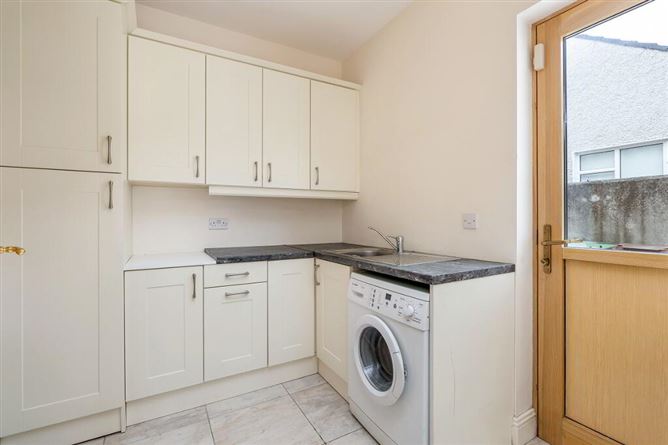 21 Chalet Gardens, Lucan, Dublin
