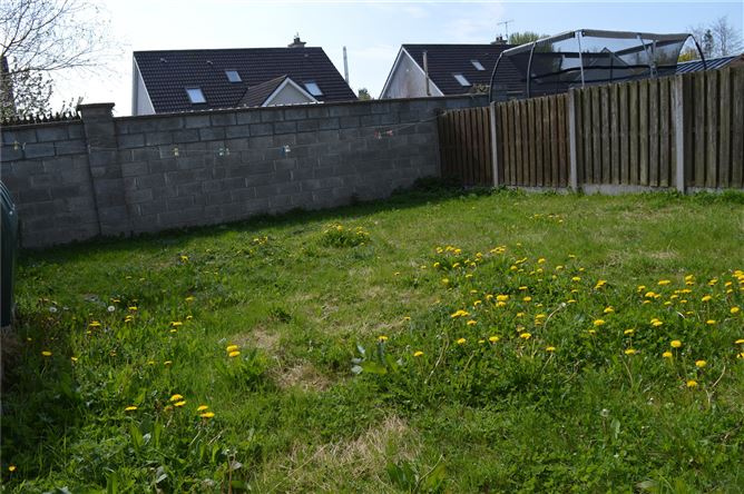 13 New Line Close, Mountrath, Co. Laois