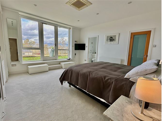 12 Swift Hall, Carrickmines Wood, Carrickmines, Dublin 18