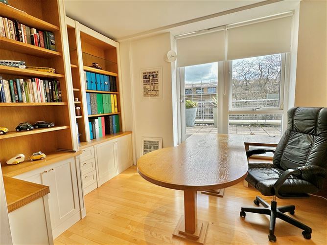 12 Swift Hall, Carrickmines Wood, Carrickmines, Dublin 18