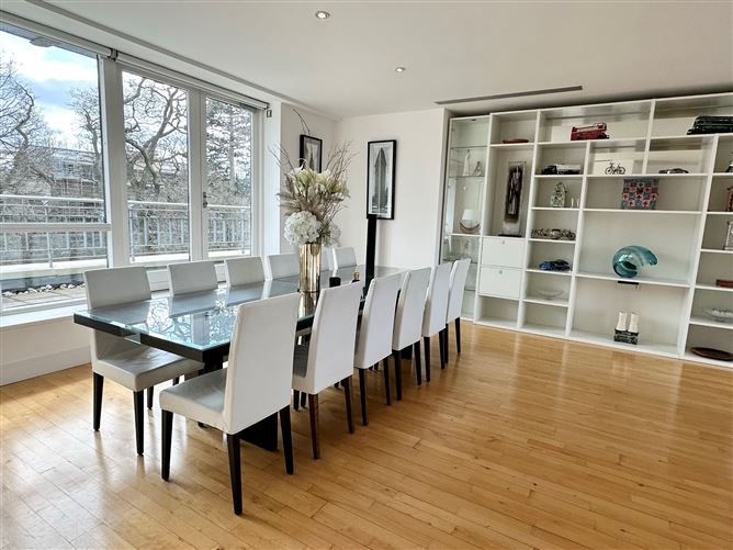 12 Swift Hall, Carrickmines Wood, Carrickmines, Dublin 18