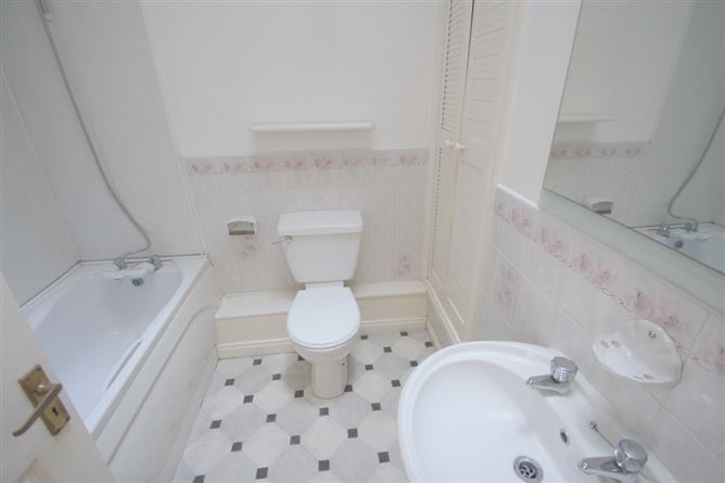 20 The Elms, Tullamore, Offaly