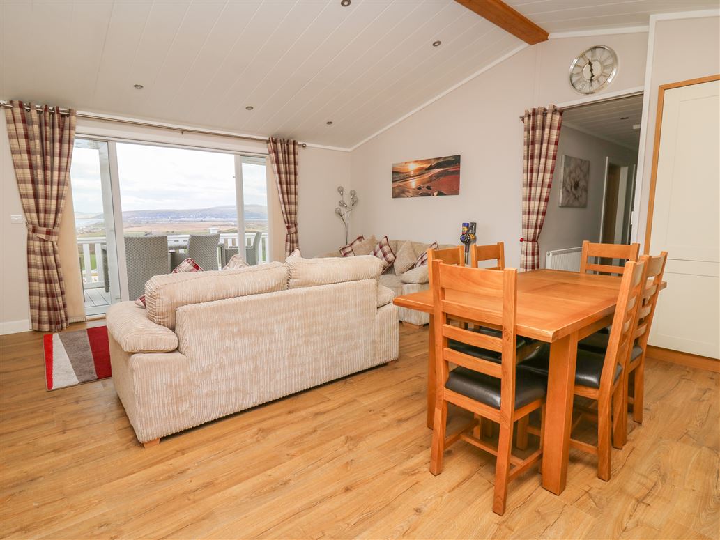 McAuliffe Lodge,Borth, Ceredigion, Wales