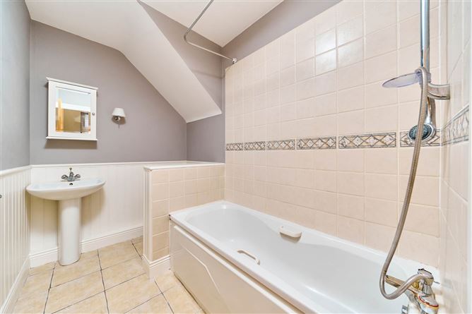 22 Fernleigh View, Castleknock, Dublin 15, County Dublin