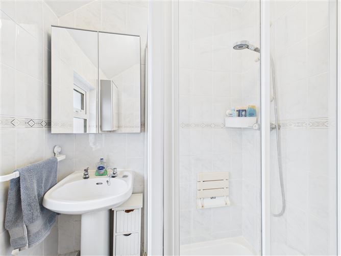 2 Ennel Drive, Artane, Dublin 5