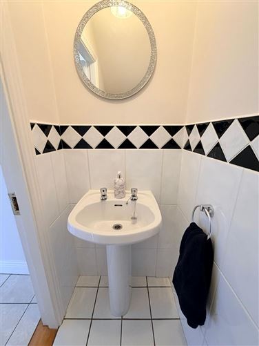 Photo 9 of 20 — 91 Clonlea, Mount Oval Village, Rochestown, Cork