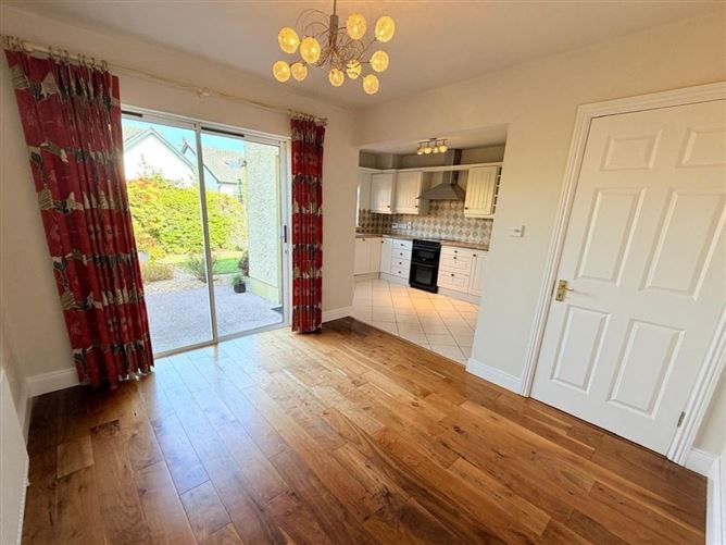 91 Clonlea, Mount Oval Village, Rochestown, Cork