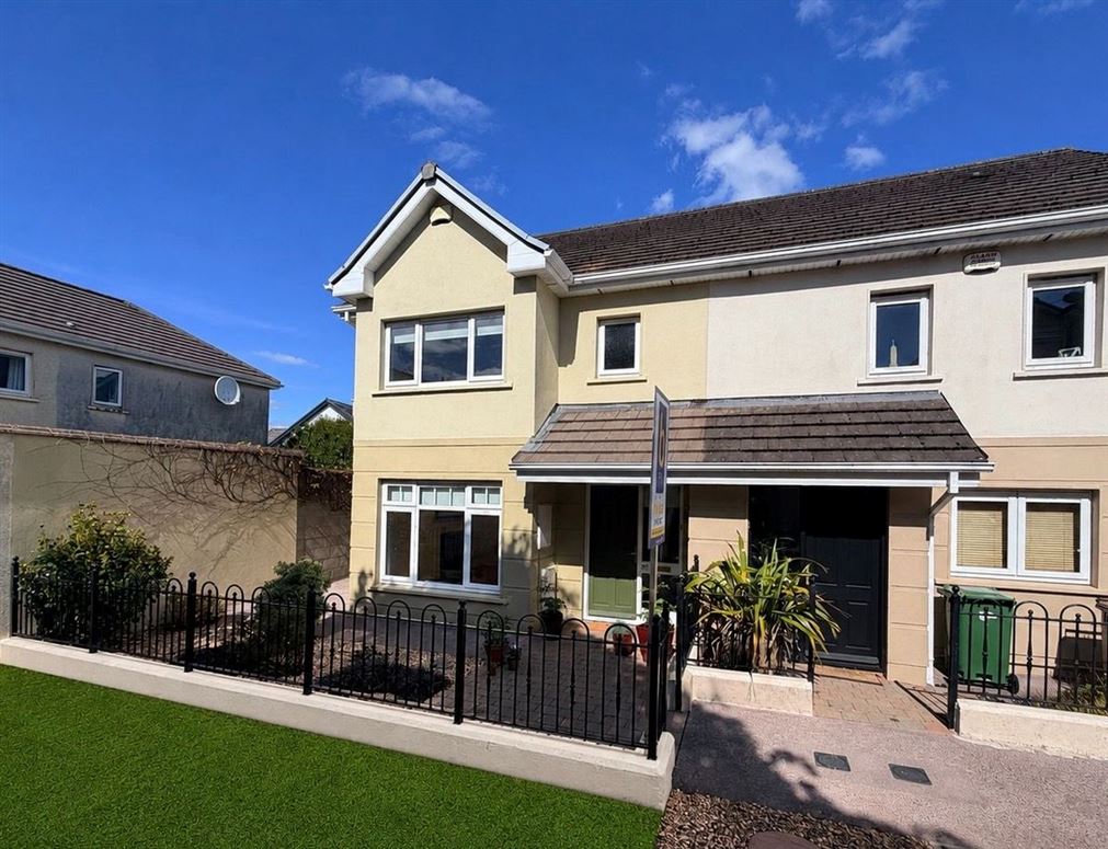 91 Clonlea, Mount Oval Village, Rochestown, Cork