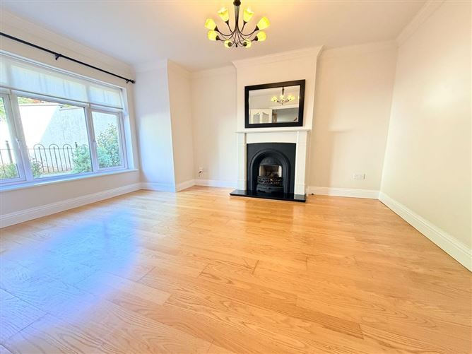 91 Clonlea, Mount Oval Village, Rochestown, Cork