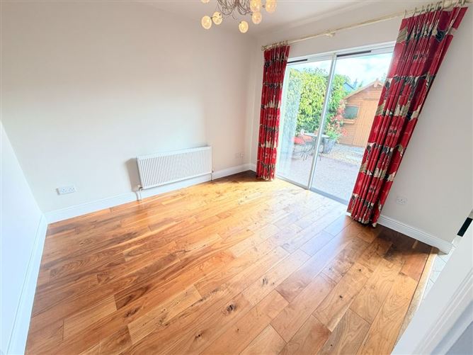 91 Clonlea, Mount Oval Village, Rochestown, Cork