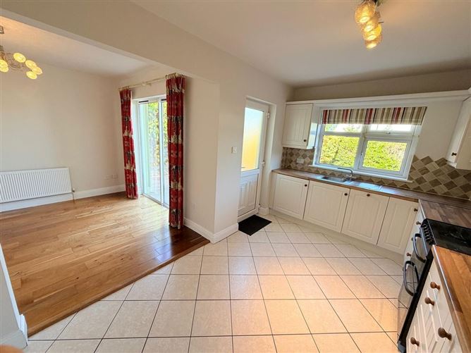 Photo 6 of 20 — 91 Clonlea, Mount Oval Village, Rochestown, Cork