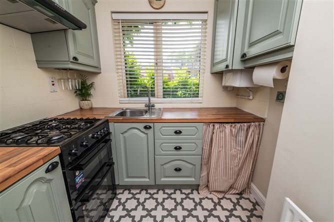 Photo 12 of 51 — 9 Millbrook Court, Naas, Kildare