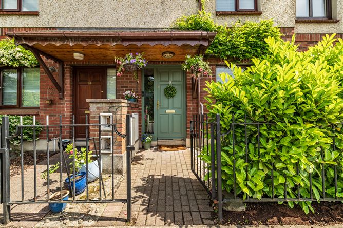 Photo 5 of 51 — 9 Millbrook Court, Naas, Kildare