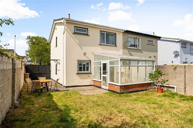Photo 17 of 23 — 63 Willowbrook Lawns, Celbridge, County Kildare