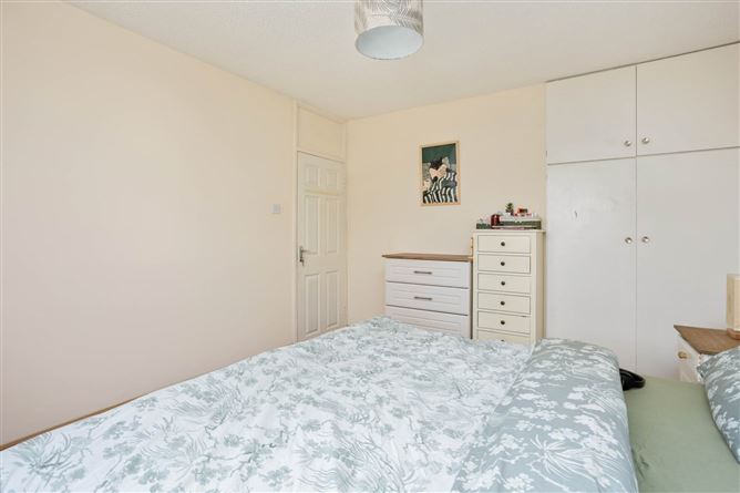 Photo 11 of 23 — 63 Willowbrook Lawns, Celbridge, County Kildare